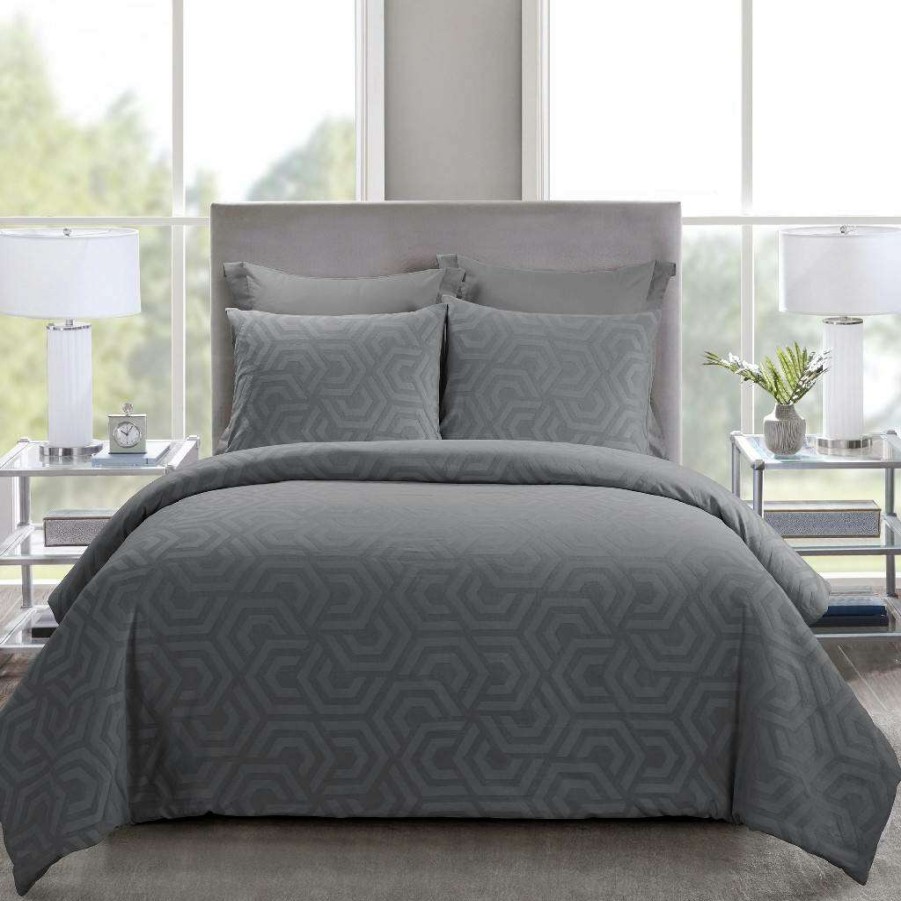 Bedding * Classical Your Life Style King Comforter Set, Seville Grey By Donna Sharp American Heritage Textiles Y00719